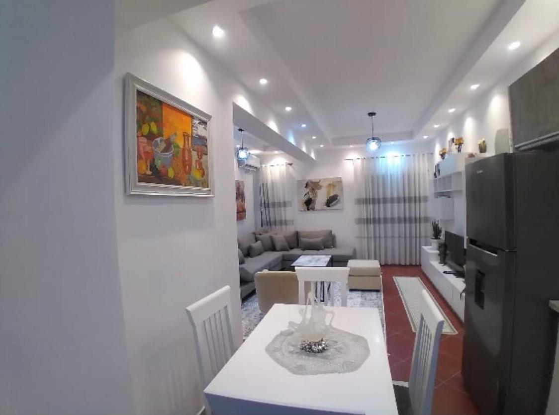 Luxury Appartament Lungomare Vlorë Exteriér fotografie